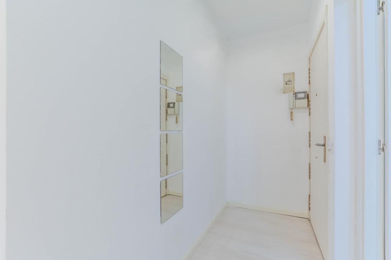 Apartamento En Cava Baja Apartment Мадрид Екстериор снимка